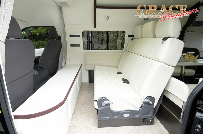 SECONDHOUSE GRACE Premium Seat